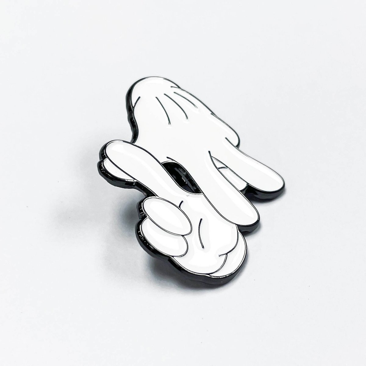 L.A. Mickey Mouse Hands | COLLECTIVE PLUG